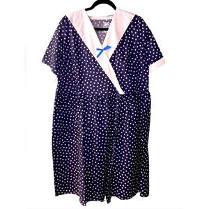 Open back dress with pockets (Sz Med) for seniors,patients, or disabled adults